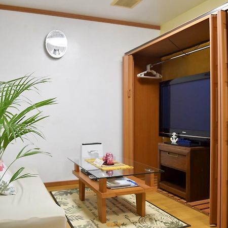 Murano Minka 101 Apartment Yomitan Luaran gambar